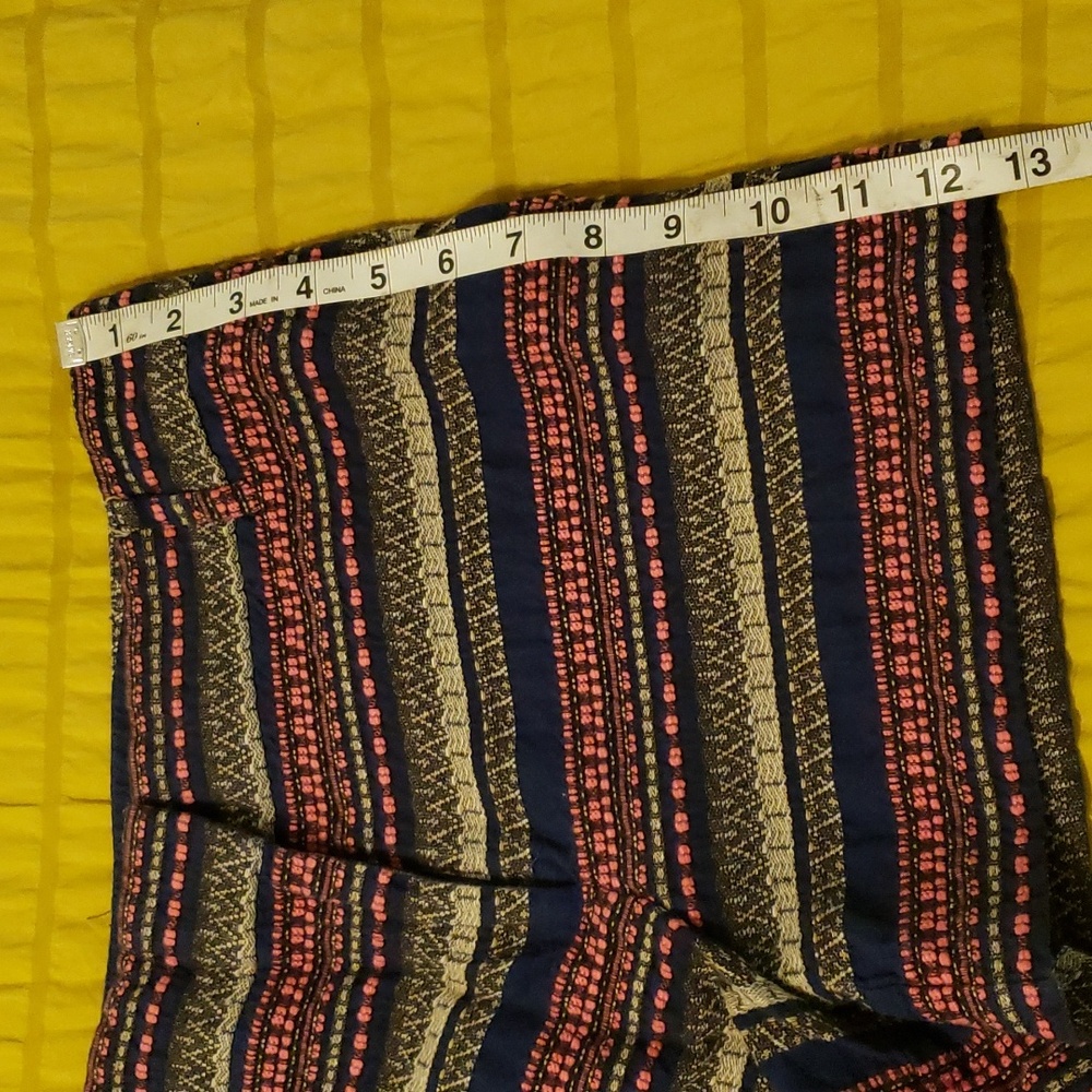 Loft Shorts - Picture 9 of 10